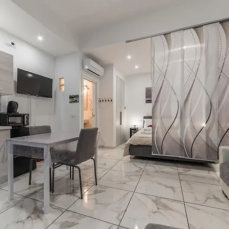 In Caffarella - Metro Ponte Lungo Lägenhet