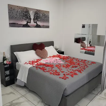Apartamento In Caffarella - Metro Ponte Lungo Roma
